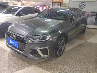 奥迪A4L 40TFSI 