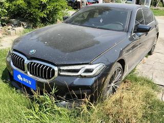 宝马5系 530Li 2.0T 自动 改款领先型M运动套装 