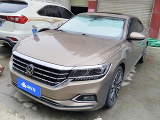 帕萨特 2.0T 330TSI豪华版改款 