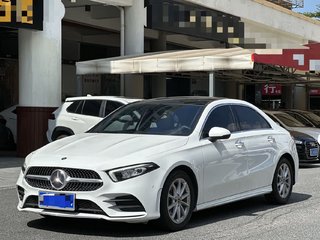 奔驰A级 1.3T 