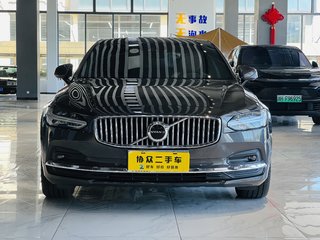 沃尔沃S90 2.0T 