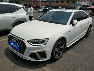 奥迪A4L 40TFSI 