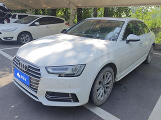 奥迪A4L 40TFSI 