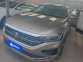 帕萨特 2.0T 330TSI尊贵版 