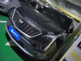 凯迪拉克XT4 2.0T 