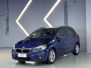 宝马2系旅行 1.5T 