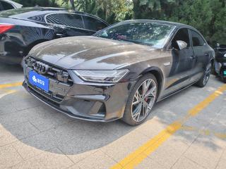 奥迪A7L 2.0T 