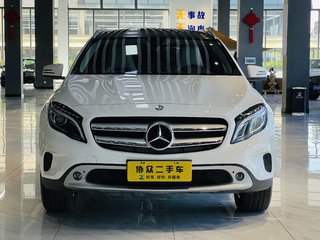 奔驰GLA 2.0T 