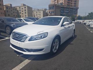 奔腾B70 2.0L 自动 舒适型 
