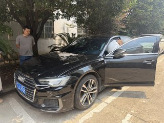 奥迪A6L 40TFSI 