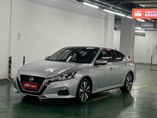 天籁 2.0L XL舒适版 
