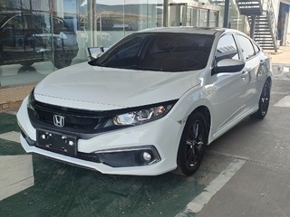 本田思域 1.0T 自动 尚动版180TURBO 