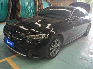 奔驰E级 300L 运动时尚型 