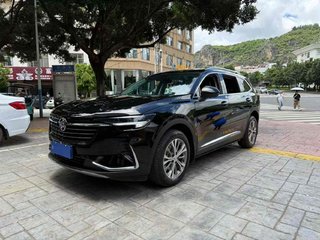 别克昂科威Plus 2.0T 自动 652T豪华型 