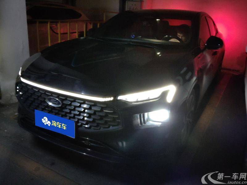 福特蒙迪欧 2022款 2.0T 自动 EcoBoost245改款至尊型 (国Ⅵ) 