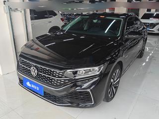 帕萨特 2.0T 330TSI星空豪华版 