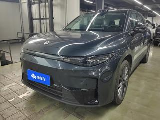 零跑C10 1.5L 