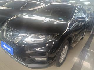 奇骏 2.0L 智联舒适版 