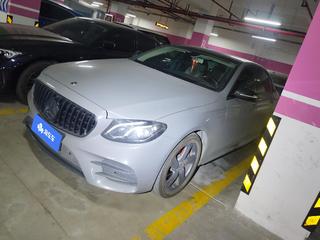 奔驰E级 E300L 运动时尚型改款 