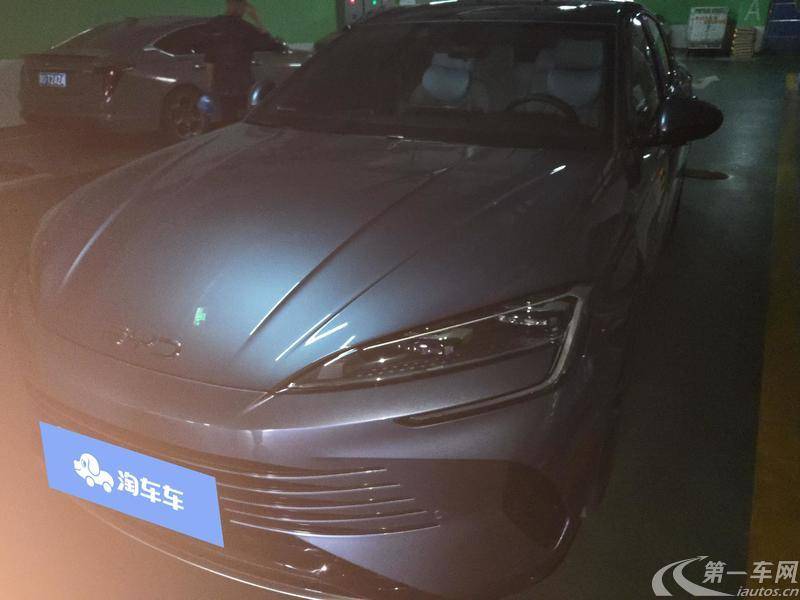 比亚迪海豹PHEV DM-i 2023款 1.5L 自动 121km豪华型 (国Ⅵ) 