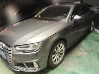 奥迪A4L 40TFSI 