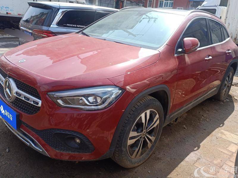 奔驰GLA 200 2020款 1.3T 自动 (国Ⅵ) 