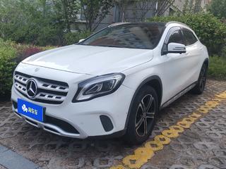 奔驰GLA 1.6T 