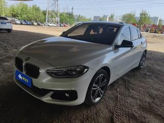 宝马1系 1.5T 