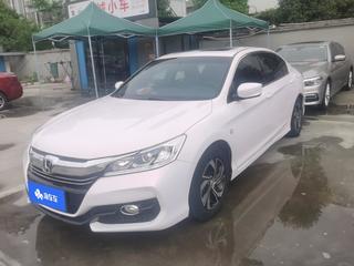 雅阁 2.0L 舒适版 