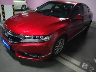 思铂睿 2.0L 尊贵版 