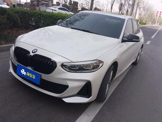 宝马1系 1.5T 