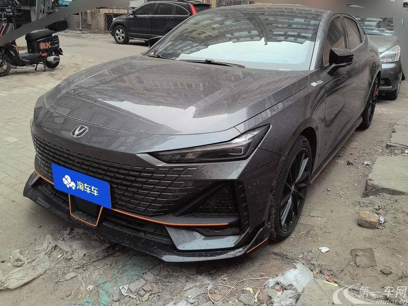长安UNI-V 2023款 1.5T 自动 运动版 (国Ⅵ) 