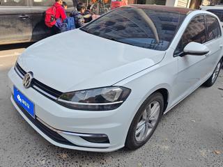 大众高尔夫 1.2T 自动 200TSI舒适型进取版 