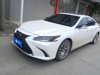 雷克萨斯ES 300h 