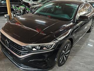 帕萨特 2.0T 330TSI尊贵版 