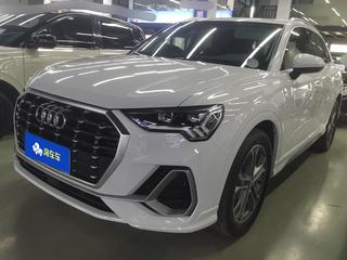 奥迪Q3 2.0T 时尚动感型 