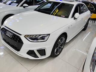 奥迪A4L 40TFSI 