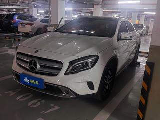 奔驰GLA 1.6T 