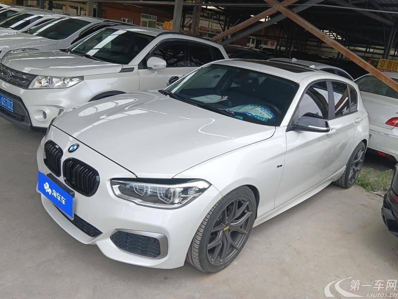 宝马1系 120i [进口] 2016款 2.0T 自动 汽油 运动设计套装 