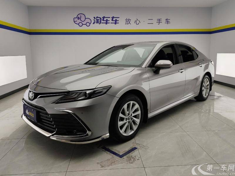 丰田凯美瑞 2021款 2.0L 自动 豪华版 (国Ⅵ) 