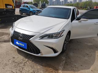 雷克萨斯ES 200 