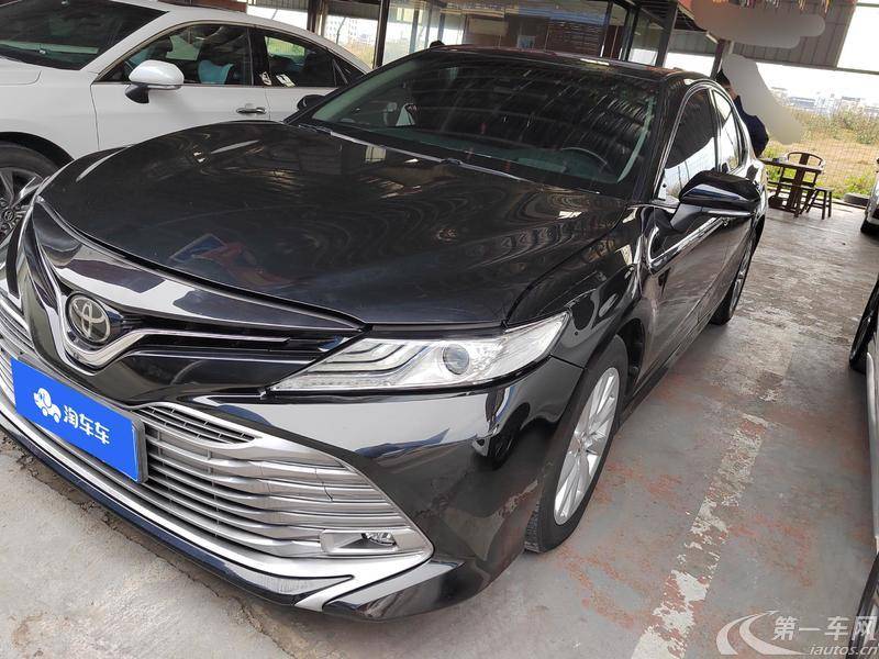 丰田凯美瑞 2018款 2.0L 自动 豪华版 (国Ⅴ) 