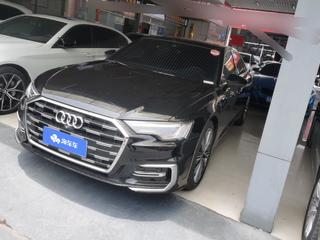 奥迪A6L 45TFSI 