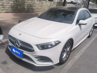 奔驰A级 1.3T 