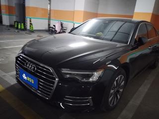 奥迪A6L 45TFSI 2.0T 自动 臻选致雅型 