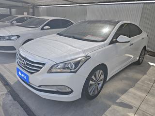 名图 1.8L 尊贵型 