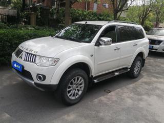 三菱帕杰罗劲畅 3.0L 