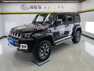40 PLUS 2.3T 