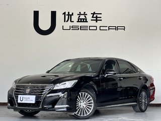 丰田皇冠 2.0T 