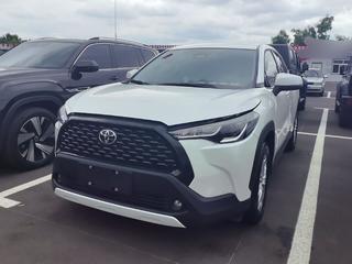 丰田卡罗拉锐放 2.0L 